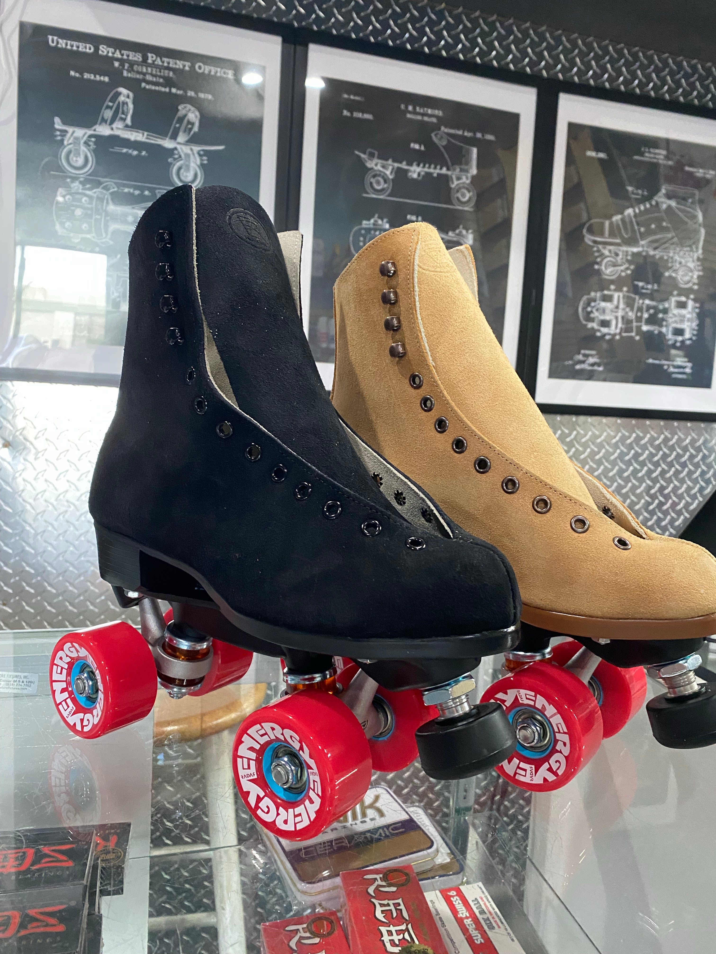 Riedell Zone 135 Skate outdoor wheels with adjustable toe